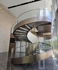 钢结构旋转楼梯