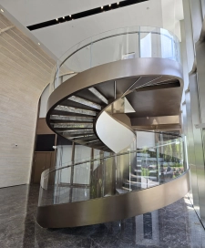 钢结构旋转楼梯